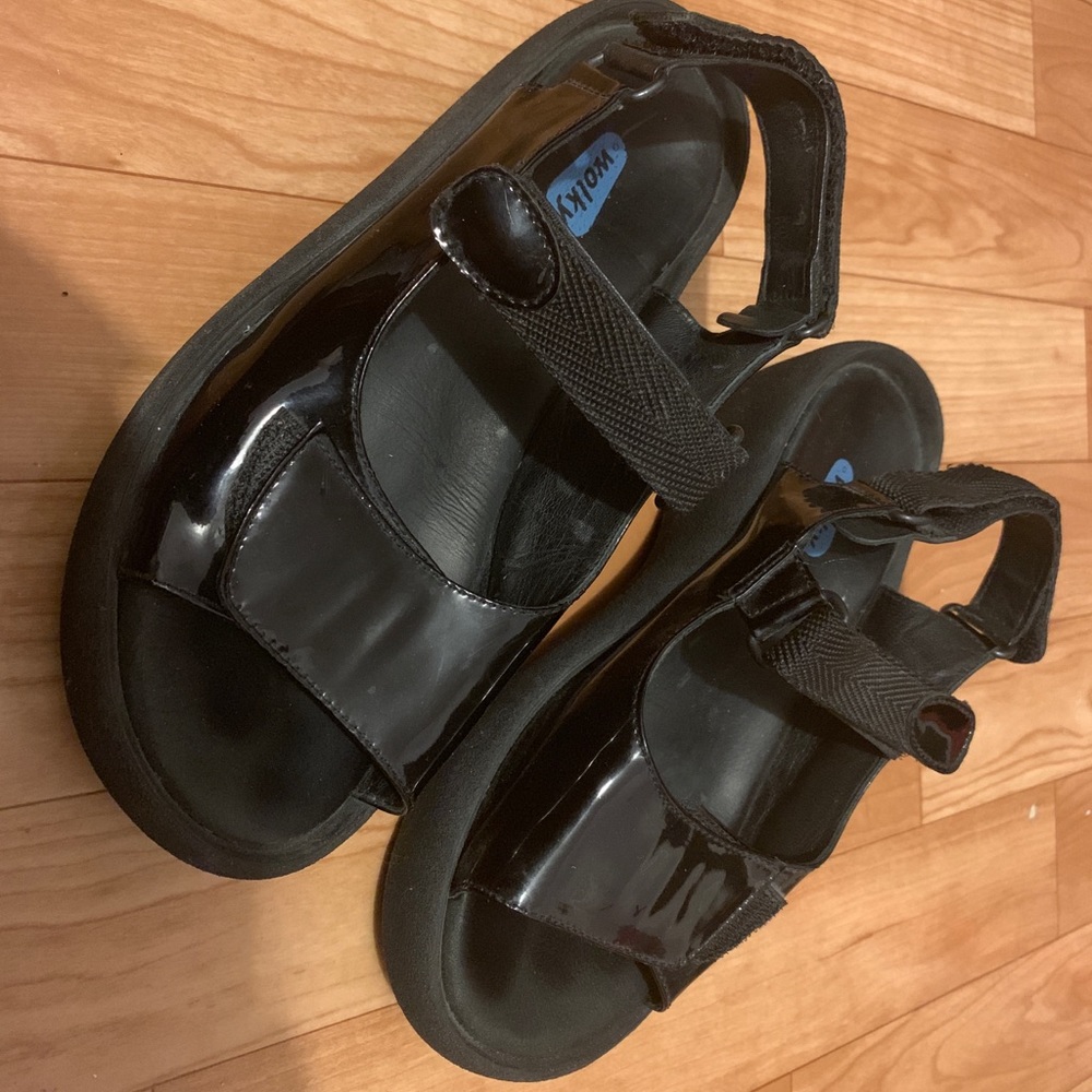 Wolkys Black Patent Slingback Sandals Jewel